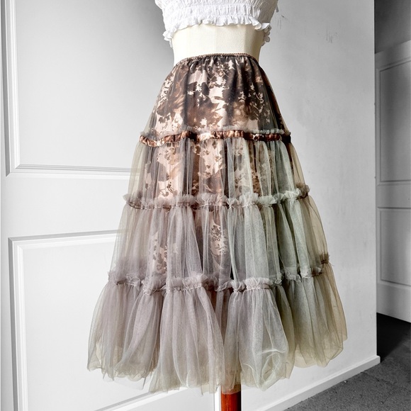 ANTHROPOLOGIE RUTZOU Tulle Knee Length Skirt Brown Sage Green Lavender - Picture 2 of 6